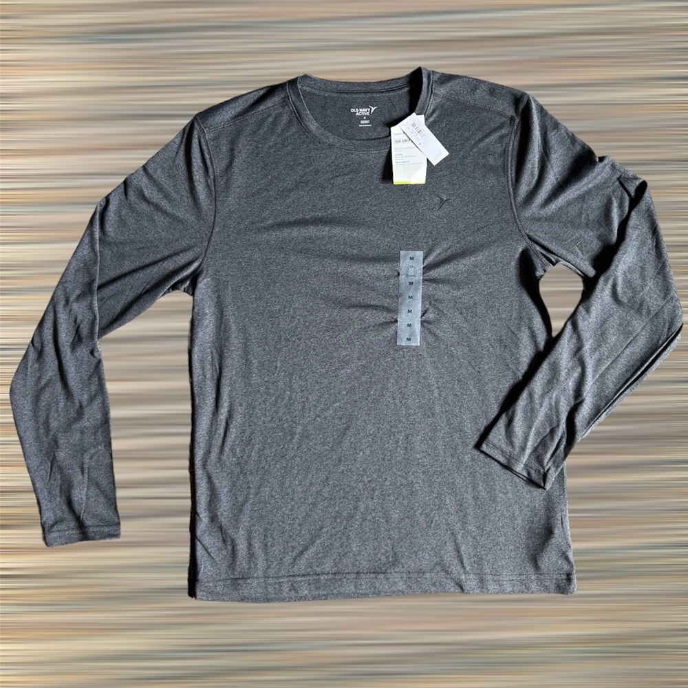 NWT Men’s Old Navy Active Go Dry Long Sleeve Gray Shirt